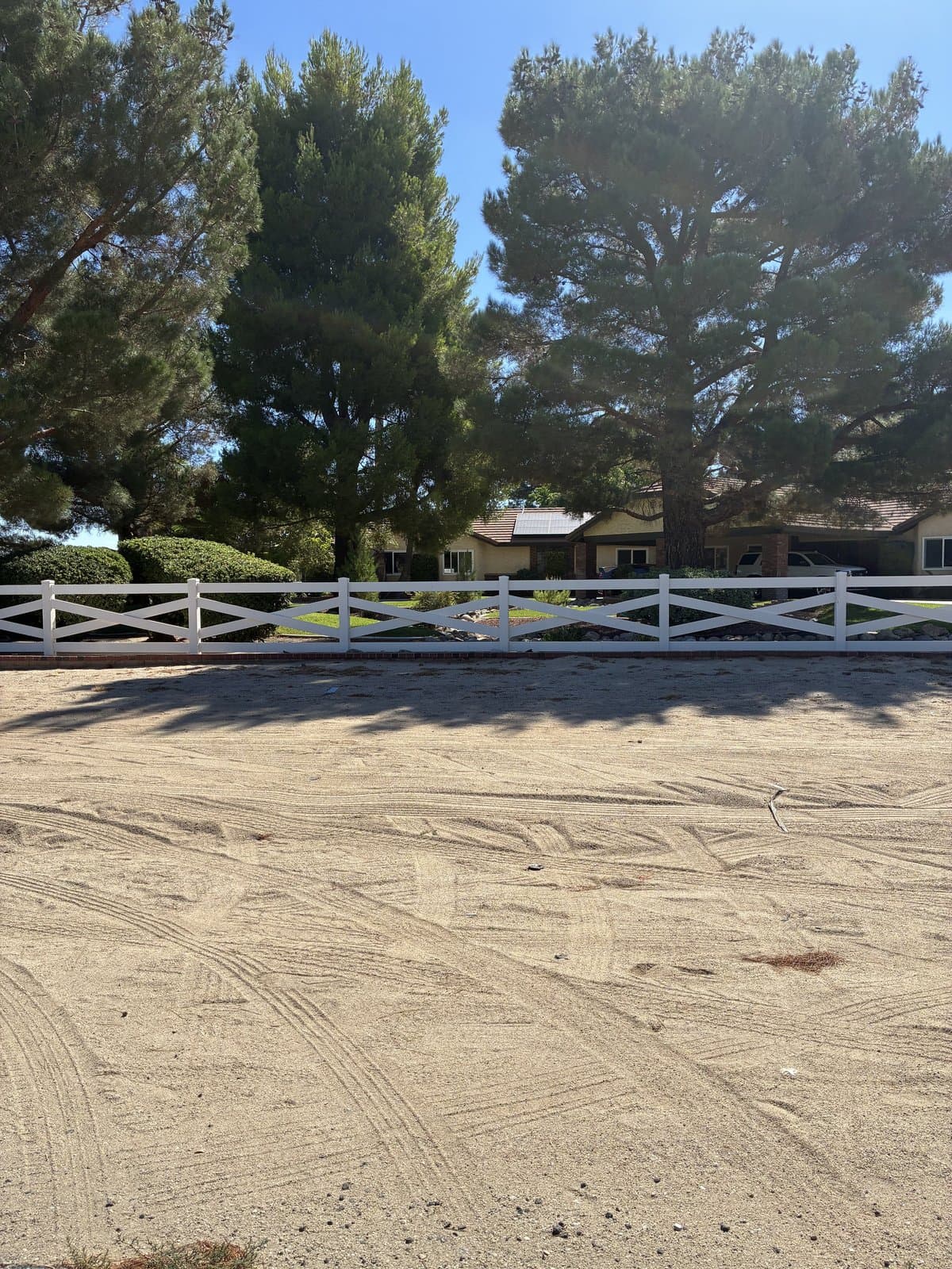 Custom Vinyl Fencing